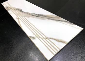 MARMUR NA SCHODY Calacatta Carrara - stopnica 100x30 POŁYSK
