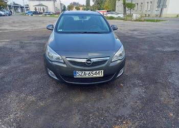 Opel Astra J Zadbany Krajowy Niski przebieg