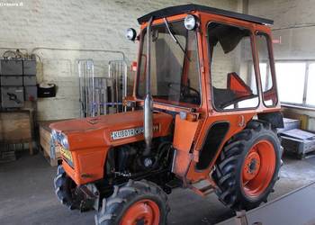 Kubota 245DT 4x4 bardzo niski przebieg