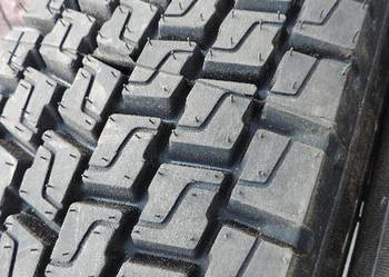 Opona 315/80R22.5 315 80 22.5 Bieżnikowane