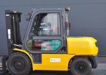 KOMATSU FD40T-8- wózek widłowy