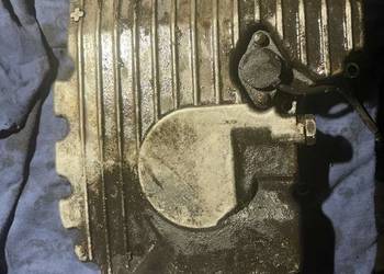 MISKA OLEJU YAMAHA FZS 600