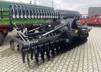 Brona talerzowa BTH400 z wałem daszkowym. Dostępna od ręki.