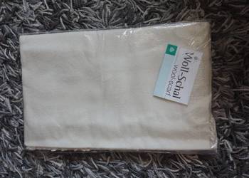 Szal szalik damski kremowy