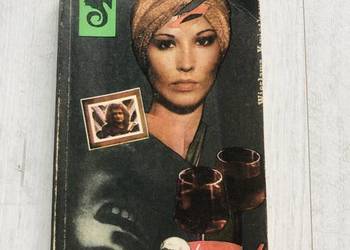 Książka Tapczan z podwójnym materacem Kwiatkowska kryminał Książka Tapczan z podwójnym materacem Kwiatkowska kryminał