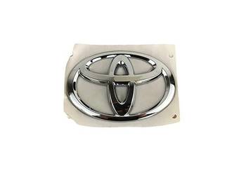 TOYOTA Aygo Emblemat logo znaczek klapa bagaznika tyl 75431-0H010 OE