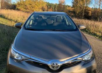Toyota Auris Toyota Auris 1.33 pierwsza rejestracja 04.2017 r., garażowana