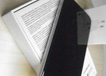 iPhone 11 64 gb z akcesoriami