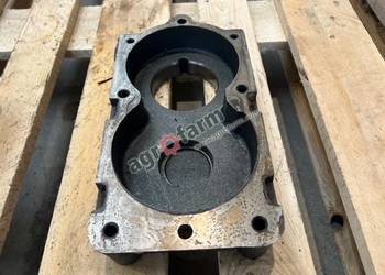 Pokrywa McCormick, C50, C60, CX50,