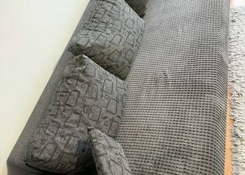 Kanapa funkcja spania z pojemnikiem na pościel