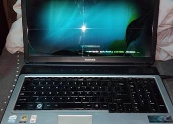 Sprzedam laptopa działa matryca do wymiany dorzucam ładowarkę oryginalną