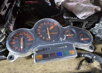 Honda vf1000f licznik prędkościomierz zegary vf 1000 f 1000f vf1000