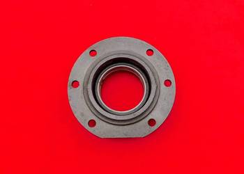 Nowa panewka główna NOMINALNA  tylna tył Fiat 126p 126 ORYGINAŁ FSM