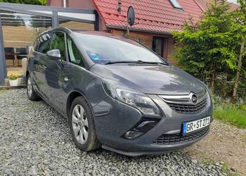 OPEL ZAFIRA C TOURER 2012 R 1.4 T BENZ 140 KM NAVI XENON 7 OSÓB KLIMA SERWI