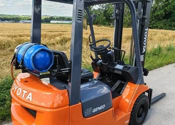 Wózek widłowy Toyota 7fgf18