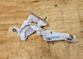 RENAULT TRAFIC III 3 ZAWIAS MASKI PRAWY 654004002R RENAULT TRAFIC III 3 ZAWIAS MASKI PRAWY 654004002R