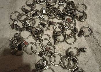 Uchwyty do karnisza z bonusami