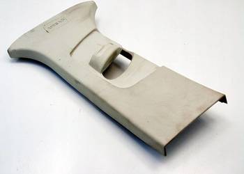 OBUDOWA SŁUPKA PRAWA FOCUS 3 KOMBI BM51-A24583-A