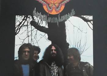 Barclay James Harvest i album Featuring Mocking Bird.
