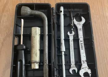 Zestaw narzędzi do malucha