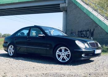 Mercedes-Benz E320 / W211 / AVANTGARDE