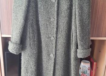 Płaszcz damski rozm. 40/42. Płaszcz damski rozm. 40/42.