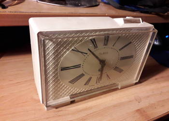 Zegar vintage elektromechaniczny