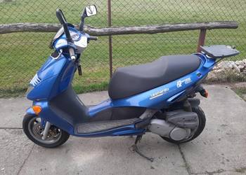 Aprilia Leonardo 125  skuter  motocykl