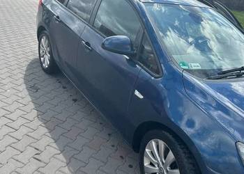 Opel Astra J 2011r
