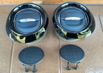 Renault Captur boczne kartki nawiewu deski rozdzielczej 687606325R stan bdb