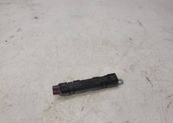 WZMACNIASZ ANTENOWY AUDI Q5 8R 8R0035225C