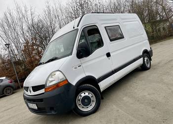 ŁADNY // RENAULT MASTER// 2.5 DCI 120 KM // AUTOMAT // HAK , WEBASTO , SKLE
