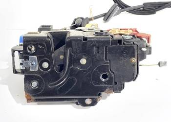ZAMEK DRZWI PRAWY TYŁ VW TOURAN Minivan 03-10