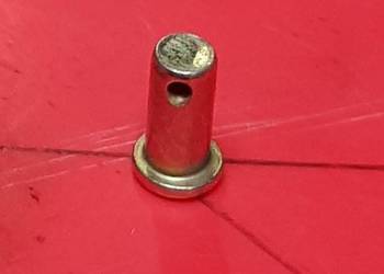 81868749 Sworzeń CNH New Holland