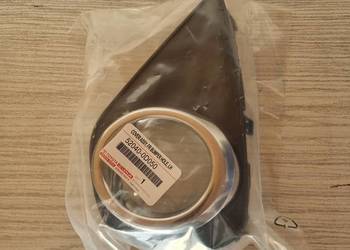 Ramka halogenu halogen lewy Toyota Yaris III 14-17 nowe