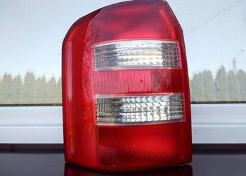 Audi A2 lampa tył tylna lewa wkład oprawka oryginał