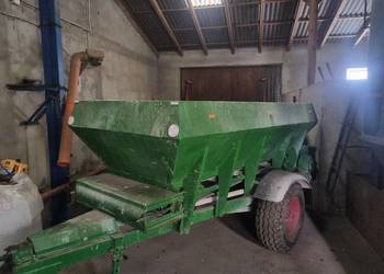 Rozsiewacz wapna RCW 3