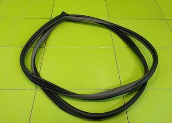 HYUNDAI TUCSON I 06r uszczelka drzwi prawa przod