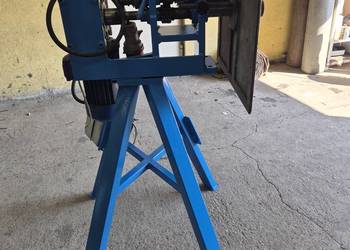 Żłobiarka rowkarka  do blachy mechaniczna