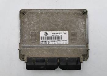 Sterownik Silnika Skoda Octavia 1.6 BFQ 06A906033DM 5WP44232