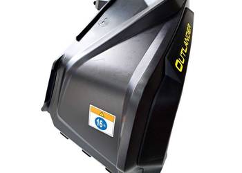 Błotnik prawy przód Carbon black BRP 715006938 używany quadziorek