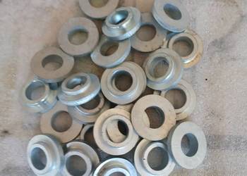 Tuleja dystansowa 19x26,5x10 i 19x38x10 mm