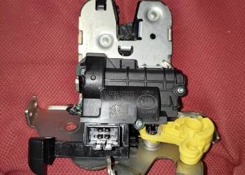 Zamek klapy tylnej Audi A6 -OE