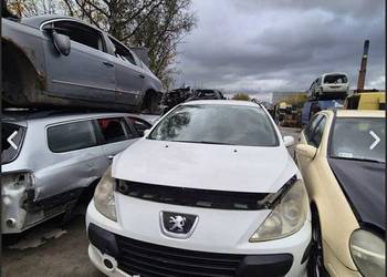 Peugeot 307 SW 1.6HDI 2007 maska zderzak na części