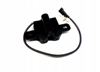 VOLVO V60 S60 prawy zamek maski 31356006 OE