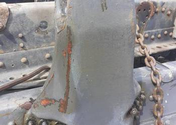 Łapa Wspornik Uchwyt Mocowanie Półresoru Scania R 1377745