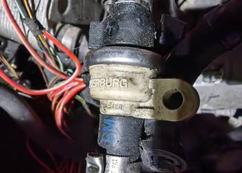 Zawór zaworek paliwa BMW E38 E39 E46 m57 2.5d 3.0d