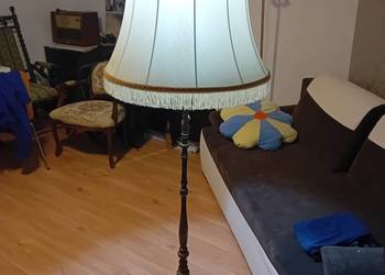 Stylowa lampa stojąca antyk mosiądż