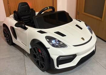 Samochód na akumulator BMW M4 dla dziecka