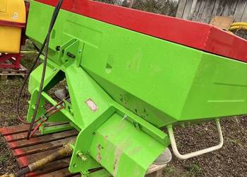 Rozsiewacz Unia Mx850